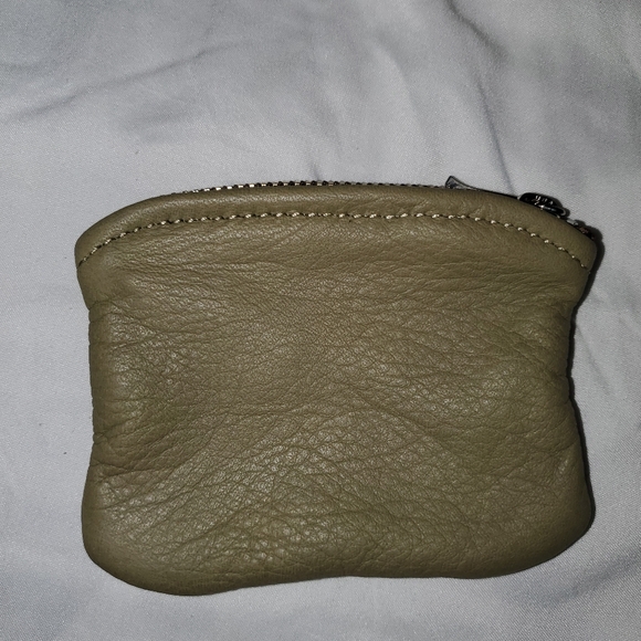 Small custom made leather coin pouch - Picture 1 of 3